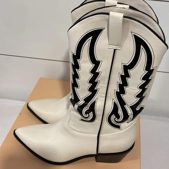 NORVA COWBOY BOOTS - BONE-BLACK CONTRAST - Picture 8 of 9